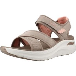 Sandały SKECHERS 164078S Beżowy. Brązowe sandały damskie Skechers, bez wzorów, z materiału, bez obcasa, bez zapięcia. Za 490.00 zł.