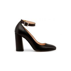 Made in Italia Szpilki damskie LUCE-NAPPA. Szpilki damskie Made in Italia, bez wzorów, bez obcasa, na szpilce, bez zapięcia. Za 348.00 zł.