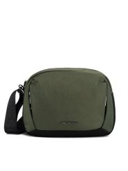 Gino Rossi Saszetka GIN-K-022-CCC-06 Khaki. Brązowe saszetki i nerki męskie Gino Rossi, bez wzorów, z poliesteru. Za 103.99 zł.