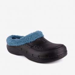 Damskie sandały zimowe Coqui Husky. Czarne sandały damskie Coqui, bez wzorów, z materiału, bez obcasa, bez zapięcia. Za 134.99 zł.