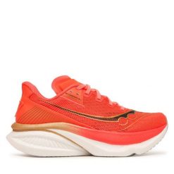 Buty do biegania Saucony. Pomarańczowe obuwie sportowe damskie Saucony, w ażurowe wzory, bez zapięcia, do biegania. Za 699.99 zł.