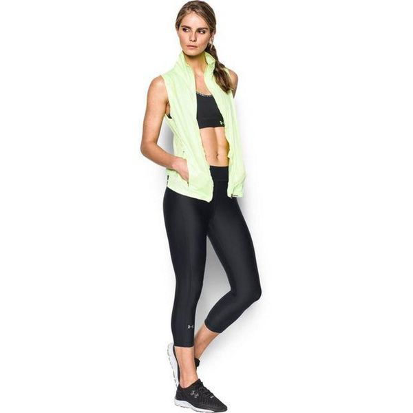 Legginsy damskie Under Armour HeatGear Capri 7/8. Czarne legginsy damskie Under Armour, bez wzorów. Za 199.00 zł.