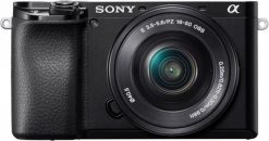 Sony Alpha ILCE-6100 + obiektyw Sony SELP 16-50mm czarny. Aparaty bezlusterkowce SONY. Za 3,999.00 zł.