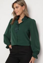 Ciemnozielona Koszula ze Stójką i Koronkowymi Aplikacjami Zeanissa. Zielone koszule damskie Born2be, l, z aplikacjami, z koronki, eleganckie, bez kołnierzyka, bez ramiączek. Za 139.99 zł.