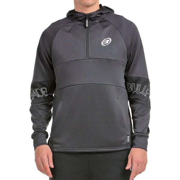 Sudadera Bullpadel Gumala. Czarne bluzy męskie bullpadel, bez wzorów, sportowe, bez ramiączek, bez kaptura. W wyprzedaży za 220.35 zł.