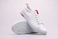 Big Star Big Star Shoes KK274001 białe 37. Białe obuwie sportowe damskie BIG STAR, bez wzorów, bez zapięcia. Za 132.38 zł.