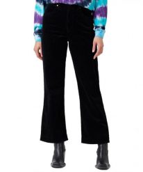 WRANGLER MOM FLARE DAMSKIE SPODNIE JEANSOWE JEANSY CAVIAR BLACK W24XJOXCK 112144776. Czarne jeansy damskie Wrangler, bez wzorów, z jeansu. Za 229.99 zł.