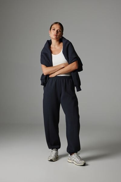 SPODNIE HARPER GRAFITOWE XS - Flawless. Szare spodnie dresowe damskie Flawless, bez wzorów, z bawełny, sportowe. Za 359.00 zł.