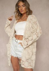 Beżowy Bawełniany Kardigan z Ażurowej Tkaniny z Kieszeniami Linetea. Brązowe kardigany damskie Renee, w ażurowe wzory, z bawełny, eleganckie, bez kołnierzyka. Za 129.99 zł.