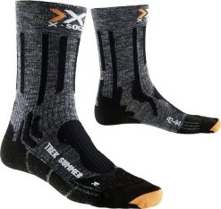 Skarpety sportowe X-Socks Trekking Summer. Czarne skarpety męskie X-Socks, bez wzorów, z materiału. Za 44.49 zł.
