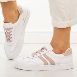 Białe skórzane półbuty damskie Vinceza 41505. Białe obuwie sportowe damskie VINCEZA, na jesień, bez wzorów, z dresówki, z okrągłym noskiem, bez zapięcia. Za 219.00 zł.