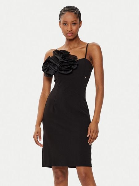 Rinascimento Sukienka koktajlowa CFC0121697003 Czarny Slim Fit. Czarne sukienki damskie Rinascimento, m, bez wzorów, z syntetyku, wizytowe, bez kołnierzyka, bez ramiączek. Za 439.99 zł.