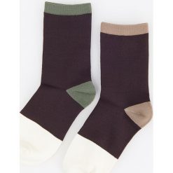 Skarpetki 2 pack - Kremowy. Białe skarpetki damskie Reserved, bez wzorów. W wyprzedaży za 4.99 zł.