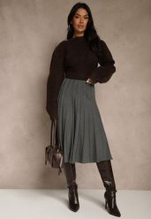 Ciemnoszara Dzianinowa Spódnica Plisowana o Rozkloszowanym Kroju Tuswia. Szare spódnice damskie Renee, na co dzień, l, z aplikacjami, z dzianiny, klasyczne, z podwyższonym stanem, midi, proste. Za 69.99 zł.