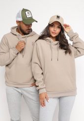 Beżowa Bluza z Kapturem i Haftem Usja. Brązowe bluzy męskie Born2be, m, bez wzorów, z kapturem. Za 74.99 zł.