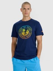 4F T-shirt regular z nadrukiem męski - granatowy XL. Niebieskie t-shirty męskie 4F, m, bez wzorów, z bawełny, bez kołnierzyka, bez ramiączek. Za 69.99 zł.
