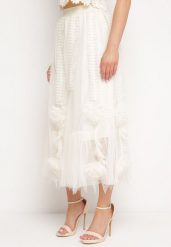 Jasnobeżowa Rozkloszowana Spódnica z Transparentnej Tkaniny Ozdobiona Falbanką Ninafri. Brązowe spódnice damskie Born2be, m, bez wzorów, z tkaniny, maxi, rozkloszowane. Za 129.99 zł.