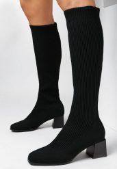 Czarne Kozaki z Elastyczną Cholewką Melaste. Czarne kozaki damskie Born2be, bez wzorów, bez obcasa, na obcasie, bez zapięcia. Za 139.99 zł.