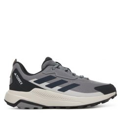 Trekkingi adidas. Szare trekkingi męskie Adidas, bez zapięcia. Za 299.99 zł.