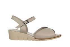 Sandały Bayla-161 161 84 90 Silver Grey 161503, Szary, Skóra naturalna - 37. Szare sandały damskie Bayla, bez wzorów, z gumy, bez obcasa, na koturnie, bez zapięcia. W wyprzedaży za 134.10 zł.