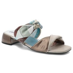 Klapki damskie Anekke, ze skóry naturalnej licowej ozdobny węzeł niski obcas elegancki styl, niebieskie, 42381-457. Niebieskie klapki damskie Anekke, na lato, bez wzorów, ze skóry, eleganckie, bez obcasa, na obcasie, bez zapięcia. Za 299.00 zł.