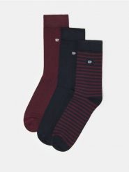 Zestaw długich skarpetek 3 pack Pierre Cardin - wielobarwny. Skarpety męskie Sinsay, bez wzorów. Za 22.99 zł.