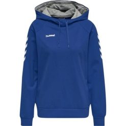 Bluza damska z kapturem Hummel hmlGO. Niebieskie bluzy damskie Hummel, s, bez wzorów, sportowe, bez ramiączek, z kapturem. Za 210.25 zł.