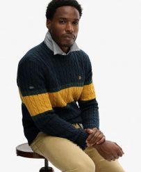 Superdry Sweter warkoczowy z organicznej bawełny — Eclipse Navy/Track Gold. Żółte swetry nierozpinane damskie Superdry, xl, z aplikacjami, z bawełny, klasyczne, bez kołnierzyka, bez ramiączek. Za 336.85 zł.
