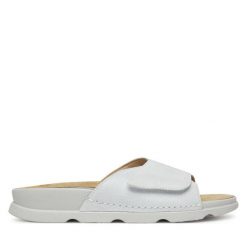 Klapki Berkemann. Białe klapki damskie Berkemann, bez wzorów, bez obcasa, bez zapięcia. Za 239.99 zł.