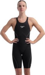 Strój pływacki startowy kąpielowy damski Speedo Lzr Intent 2.0. Czarne stroje kąpielowe damskie Speedo, s, bez wzorów, z elastanu. Za 2,000.99 zł.