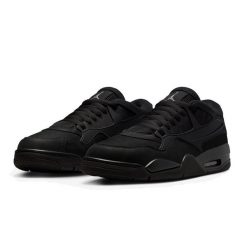 Buty Sportowe Młodzieżowe Nike Air Jordan 4 RM (GS). Czarna obuwie sportowe damskie Nike, bez wzorów, bez zapięcia, trekkingowe, Nike Air Jordan. Za 422.40 zł.