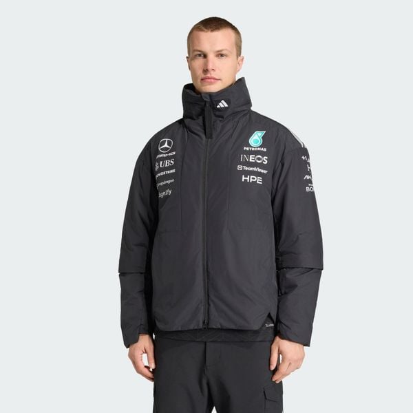KURTKA MERCEDES - AMG PETRONAS FORMULA 1 TEAM ENGINEERS. Czarne kurtki męskie Adidas, m, bez wzorów, z elastanu, klasyczne, bez kaptura. Za 899.00 zł.