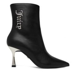 Botki Juicy Couture. Czarne botki damskie Juicy Couture, bez wzorów, bez obcasa, na szpilce, bez zapięcia. Za 399.99 zł.