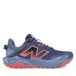 Buty do biegania New Balance. Fioletowe obuwie sportowe damskie New Balance, bez wzorów, bez zapięcia, do biegania. Za 349.99 zł.