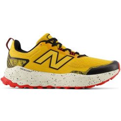 Buty męskie New Balance Fresh Foam Garoé v2 MTGAROI2 – żółte. Żółte buty sportowe męskie New Balance, bez wzorów, z materiału, bez zapięcia, do biegania. Za 579.99 zł.