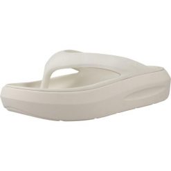 Sandały PUMA YELLOW FLATTER FLIP Biały. Białe sandały damskie Puma, bez wzorów, z gumy, bez obcasa, bez zapięcia. Za 179.99 zł.