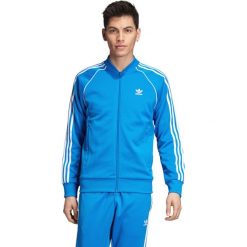 Adidas Originals SST Bluza Niebieski. Niebieskie bluzy męskie adidas Originals, xl, bez wzorów, z bawełny, bez ramiączek, bez kaptura. Za 309.95 zł.