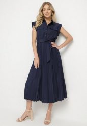 Granatowa Plisowana Sukienka z Bawełną i Paskiem Lireviere. Niebieskie sukienki damskie Born2be, na co dzień, l, bez wzorów, z bawełny, eleganckie, bez kołnierzyka, bez ramiączek, maxi. Za 119.99 zł.