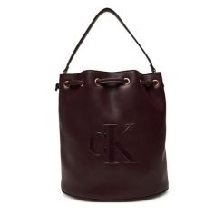 Torebka Calvin Klein. Czerwone torebki do ręki damskie Calvin Klein, bez wzorów, bez dodatków. Za 479.99 zł.