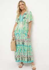 Zielona Wiskozowa Sukienka Boho Zapinana na Guziki z Materiałowym Paskiem w Talii Dimovana. Zielone sukienki damskie Born2be, na co dzień, l, z aplikacjami, z materiału, boho, bez kołnierzyka, bez ramiączek, maxi, proste. Za 99.99 zł.