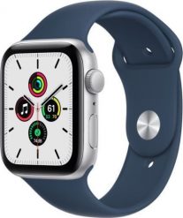 Smartwatch Apple Watch SE GPS 44mm Silver Alu Black Sport Niebieski (MKQ43WB/A). Czarne zegarki smartwatch Apple, bez wzorów. Za 1,550.62 zł.
