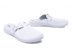 INBLU BG-31 001 biały, klapki męskie. Białe klapki męskie Inblu, bez wzorów, bez zapięcia. Za 84.99 zł.