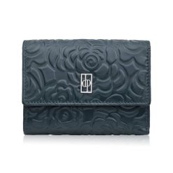 Portfel damski skórzany granatowy w orientacji poziomej RFID Paolo Peruzzi AL-15-NV. Niebieskie portfele damskie Paolo Peruzzi, ze skóry. Za 79.00 zł.