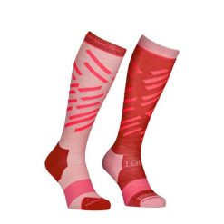 Skarpety skiturowe damskie Ortovox Ski Tour Long Socks. Czerwone skarpetki damskie ORTOVOX, bez wzorów. Za 175.99 zł.