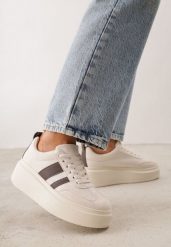 Beżowo-Brązowe Sneakersy Klasyczne Tenisówki na Grubej Podeszwie z Koturnem Adessia. Brązowe trampki i tenisówki damskie Renee, bez wzorów, z jeansu, bez zapięcia. Za 119.99 zł.