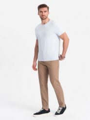 Spodnie męskie chino SLIM FIT - jasnobrązowe V2 OM-PACP-0186 - XXL. Brązowe eleganckie spodnie męskie Ombre Clothing, bez wzorów, z bawełny. W wyprzedaży za 149.99 zł.