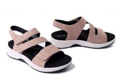 JOSEF SEIBEL 97303 380 024 Estelle 03 blush, sandały damskie. Brązowe sandały damskie Josef Seibel, bez wzorów, ze skóry, bez obcasa, bez zapięcia. Za 300.93 zł.