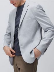 Marynarka slim fit z domieszką wiskozy - jasnoszary. Szare garnitury męskie Reserved, l, bez wzorów, z dzianiny. W wyprzedaży za 159.99 zł.