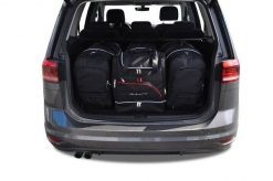 Torby Do Bagażnika Vw Touran 2015+ 4Szt Kjust. Czarne torby podróżne damskie KJUST, bez wzorów, z kauczuku. Za 1,339.00 zł.