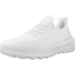 Tenisówki Geox Model D Spherica Actif Kolor Biały. Białe trampki i tenisówki damskie Geox, bez wzorów, z tkaniny, bez zapięcia. Za 409.99 zł.